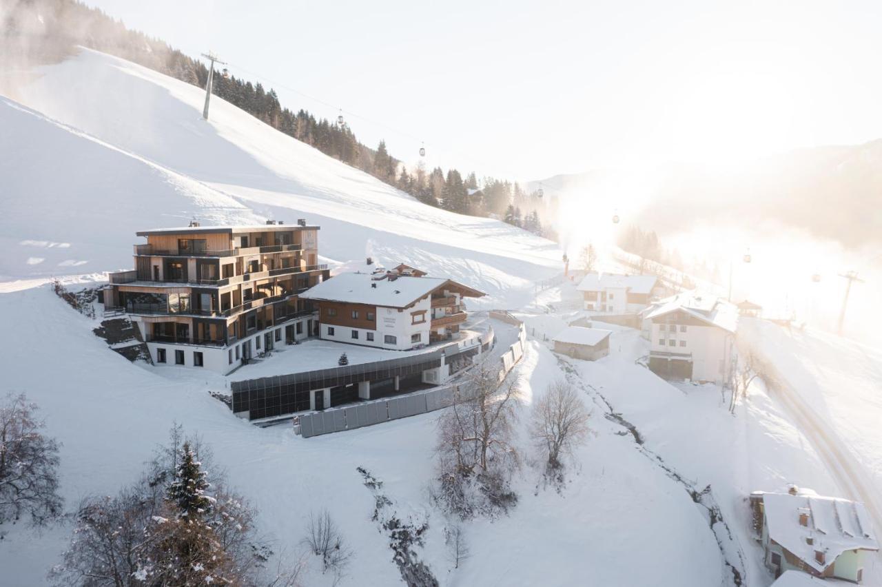 Landhaus Saalbach - Joker Card Included In Summer Bed & Breakfast Exterior foto