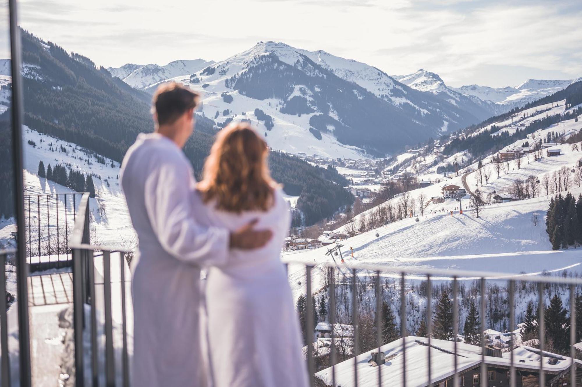 Landhaus Saalbach - Joker Card Included In Summer Bed & Breakfast Exterior foto